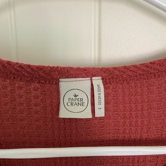 NWOT‎ | Paper Crane women’s knit button down knotted top — small - Picture 4 of 6